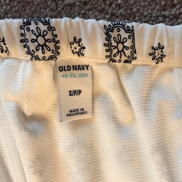Old Navy White Maxi Dress - Picture 2 of 3